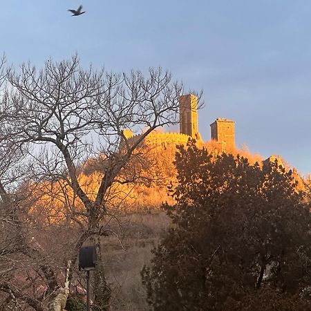 Le Victor Hugo - Hotel Et Restaurant - Logis Hotels Saint-Céré エクステリア 写真