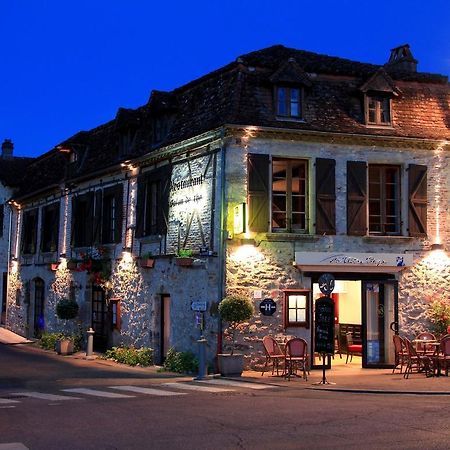 Le Victor Hugo - Hotel Et Restaurant - Logis Hotels Saint-Céré エクステリア 写真